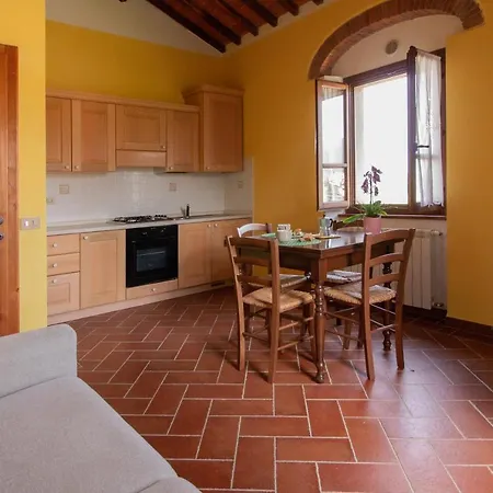 Apartament Giglio Dorato